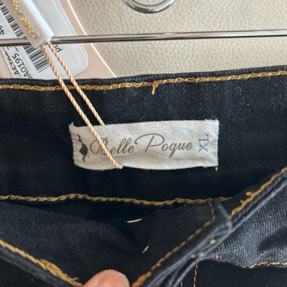 Belle Poque High-Rise XL Denim Skirt Classic
Casual Chic Summer Staple NWT - Picture 8 of 8